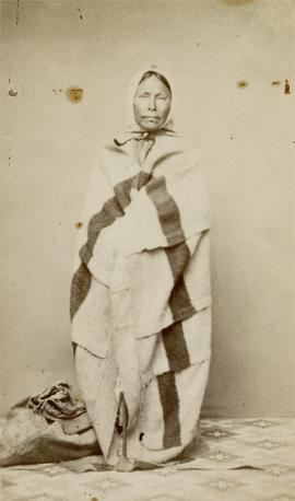 [Fort Rupert woman wrapped in blanket, B. C.]