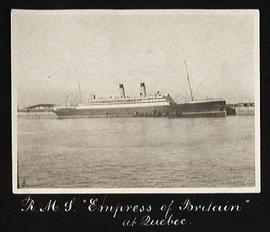 R.M.S. "Empress of Britain" at Québec