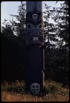 Eagle and beaver pole #18 (original), Saxman Park, Ketchikan, Alaska