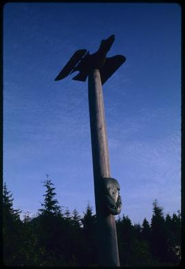 Raven and frog pole #2 (replica), Saxman Park, Ketchikan, Alaska