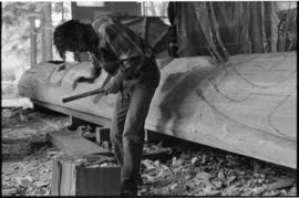 Crew and log at the old UBC carving shed