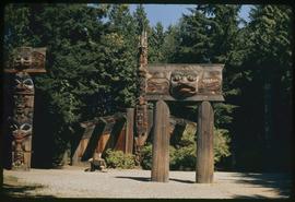 (Replicas)?, mortuary poles (Haida), dwelling house and sea wolf, Totem Park, UBC, Vancouver