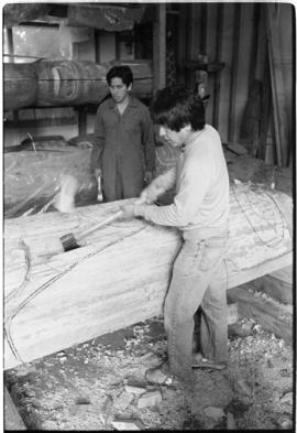 Crew and log at the old UBC carving shed