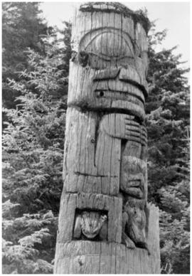 House post, Sgang Gwaay, Haida Gwaii