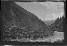 Chumbi Valley looking north towards Gyantse